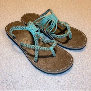 𝅺 3/$12 Strappy Teal and Brown Braided Sandal